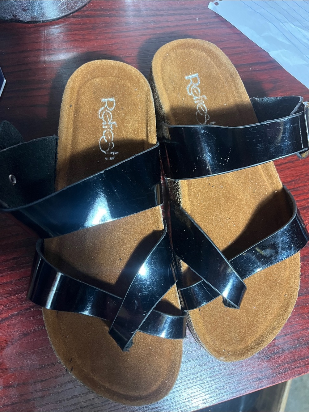 Refresh Kids Black Patent Crisscross Slide Sandals with Brown Footbed
